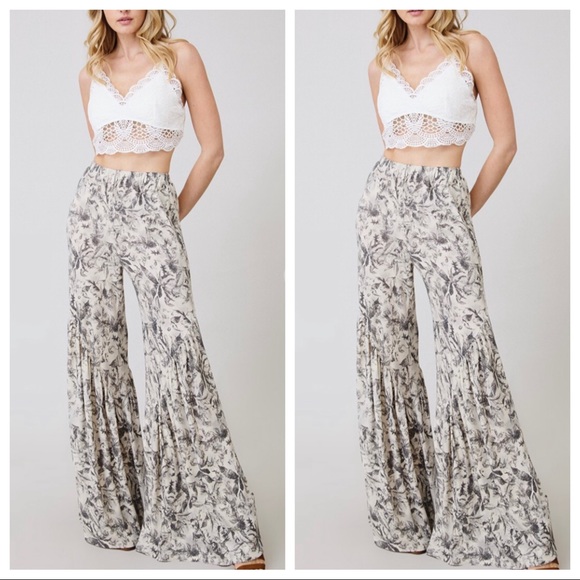 Fabulous Boho wide leg printed Palazzo Pants - Picture 3 of 3
